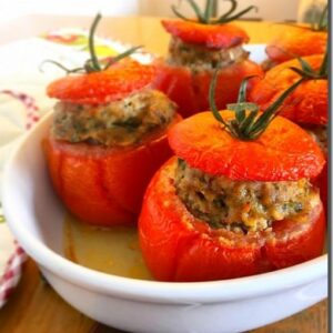 Tomates farcies et rôties, crémeux de polenta,